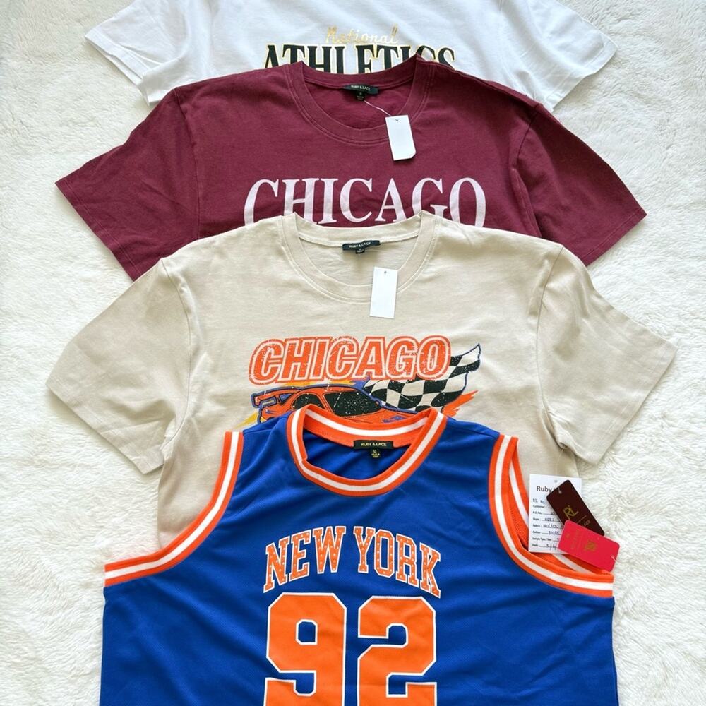 NWT!!! Bundle of women crop tshirts size M